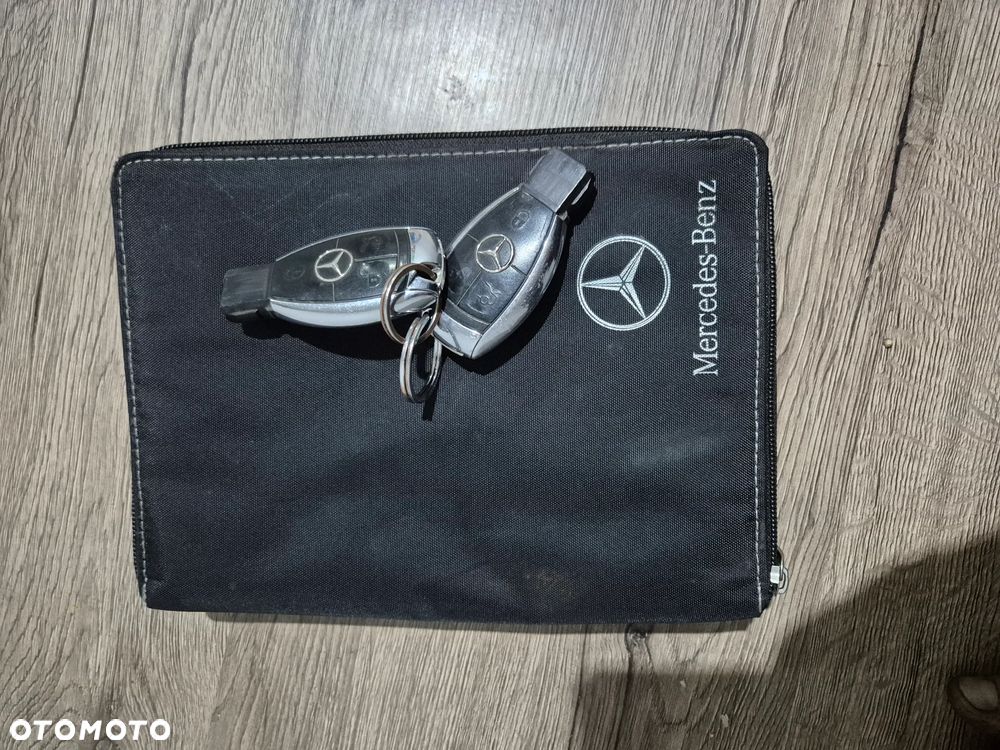 Mercedes-Benz Klasa C - 23