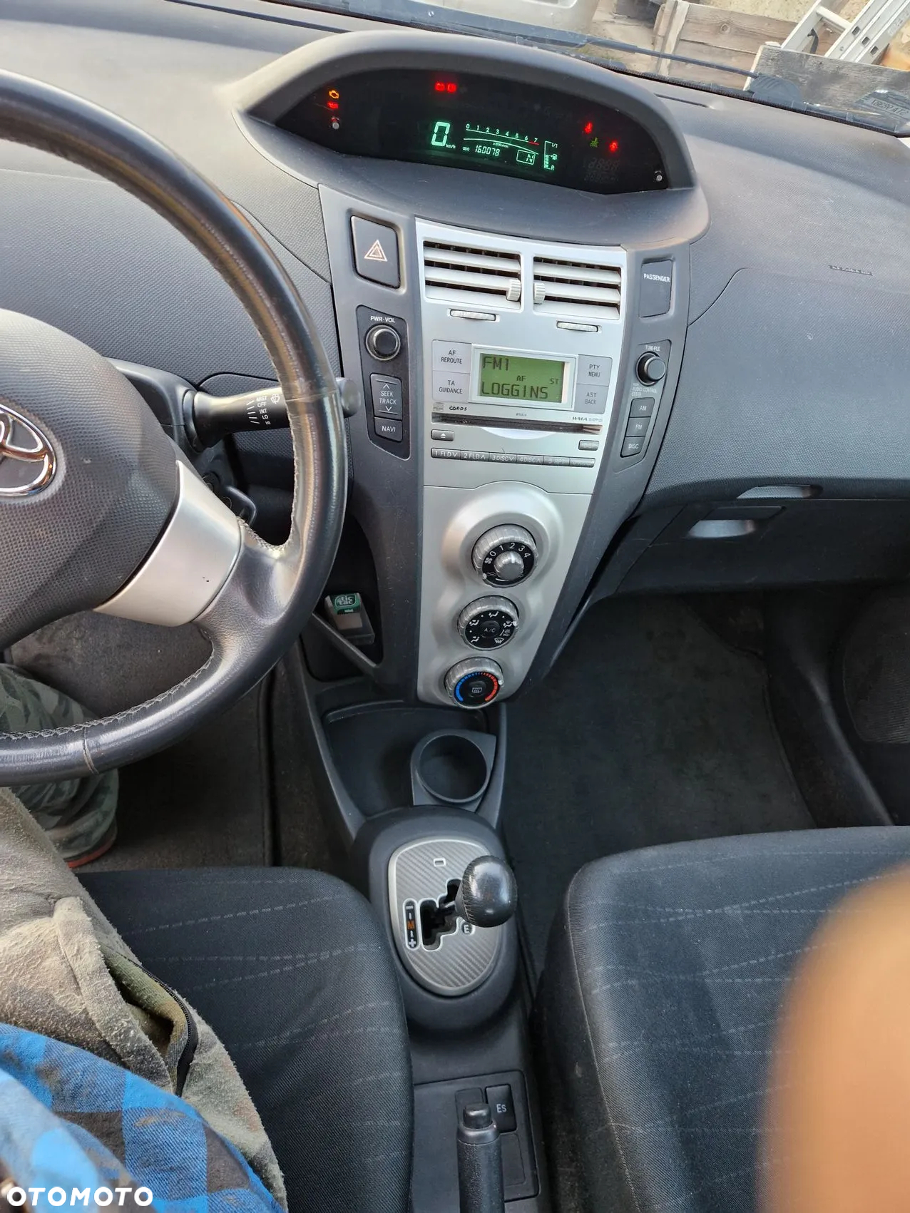 Toyota Yaris - 2