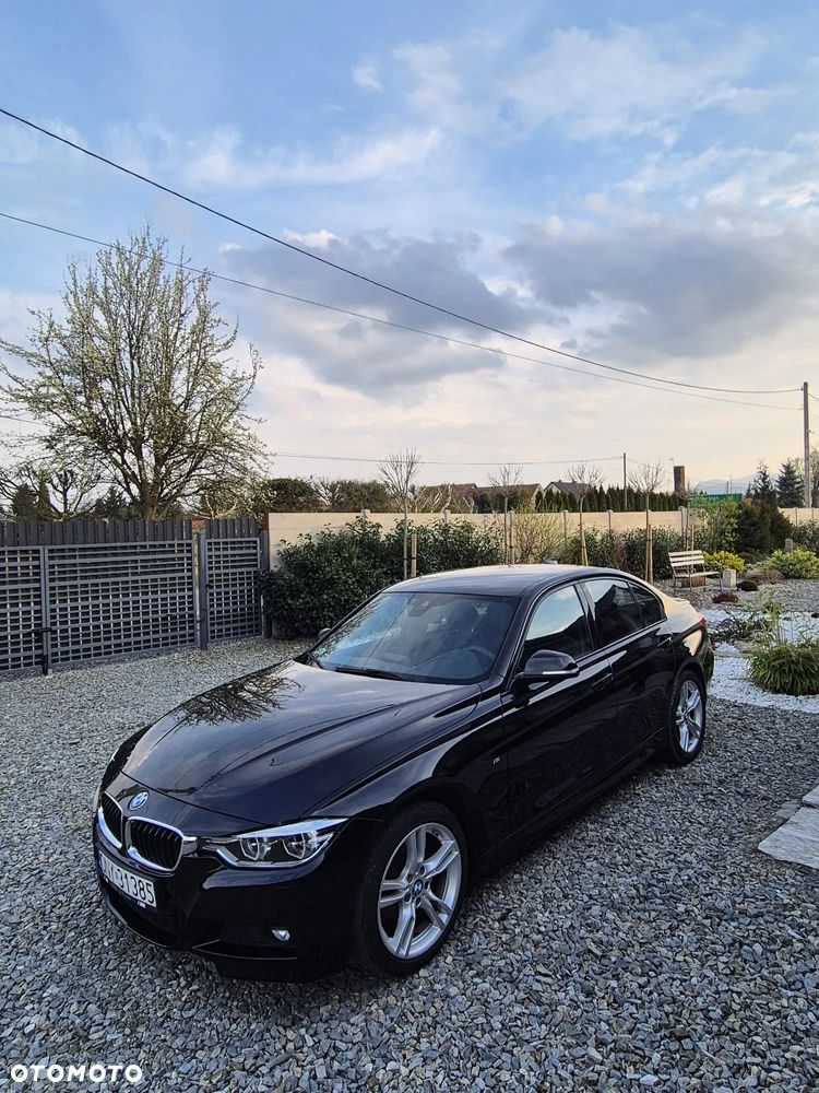 BMW Seria 3 320d xDrive M Sport - 3