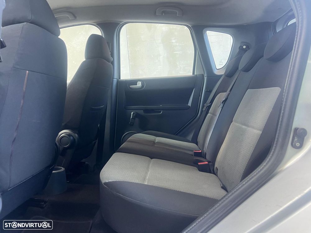 Mitsubishi Colt 1.1 Inform - 10