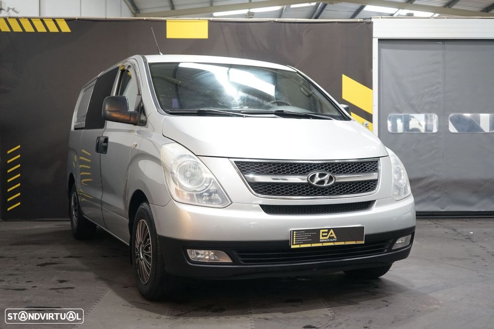 Hyundai H-1 2.5 CRDi Travel Comfort - 1