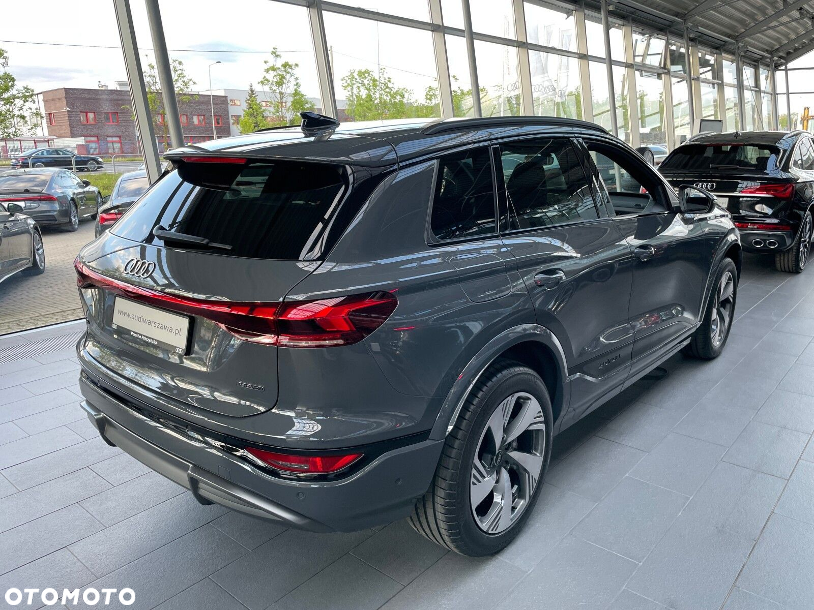 Audi Q6 e-tron - 4