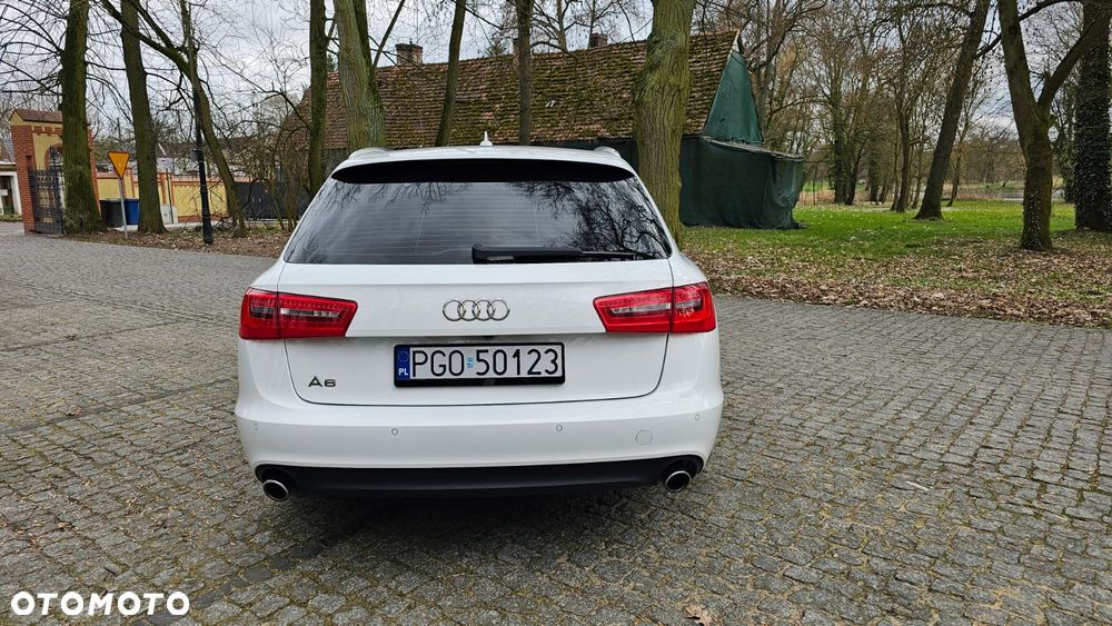 Audi A6 Avant - 15