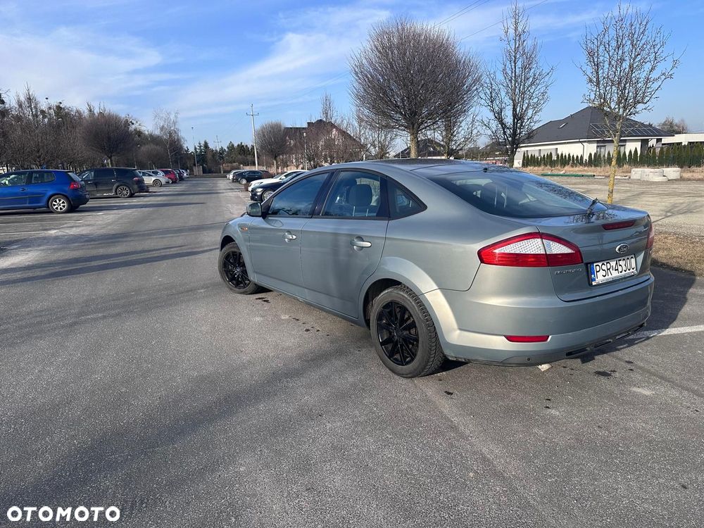 Ford Mondeo - 7