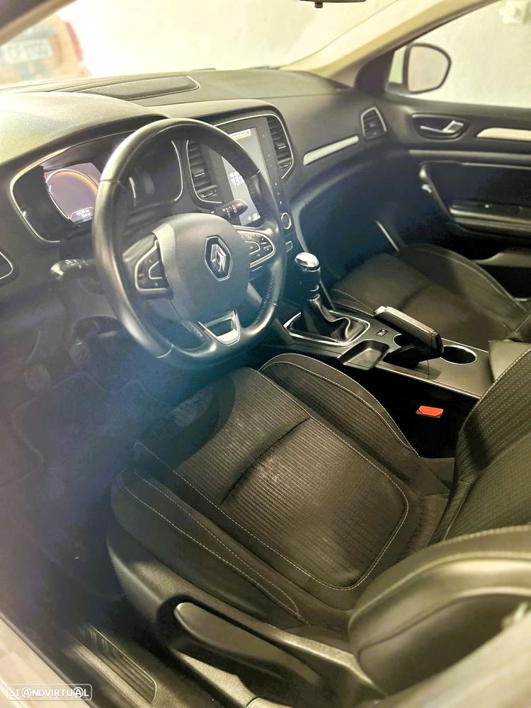 Renault Mégane - 11