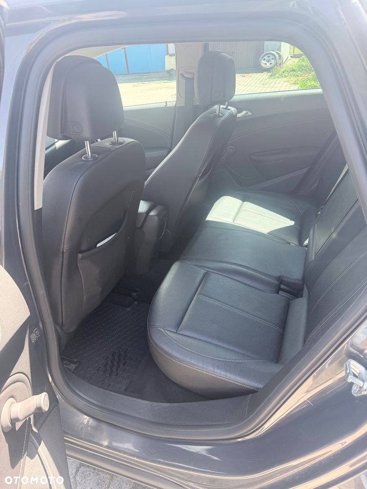 Opel Astra 1.6 T Sport - 6