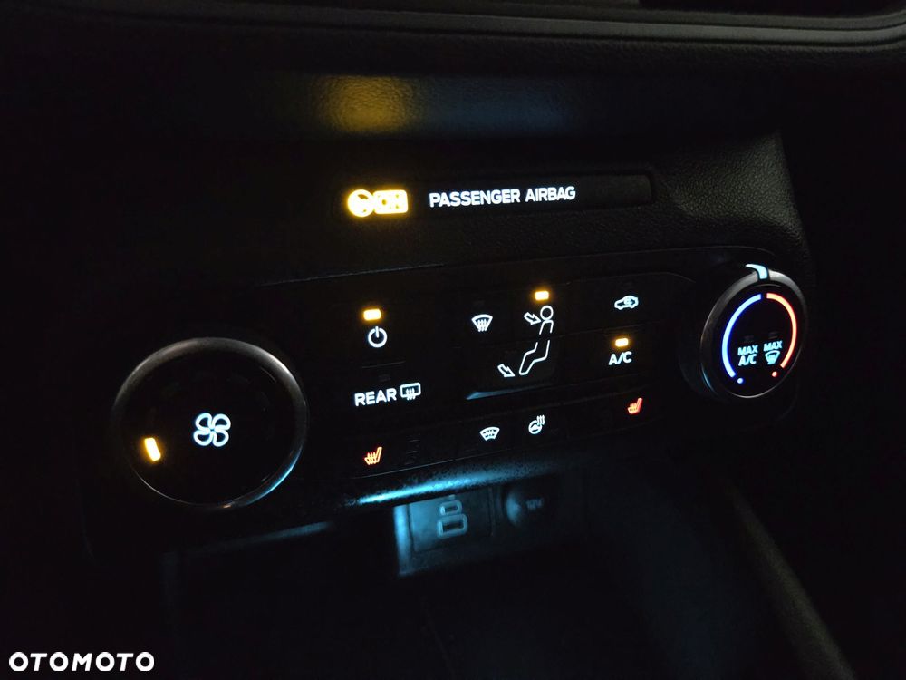 Ford Focus 1.5 TDCi DPF Start-Stopp-System Titanium - 15