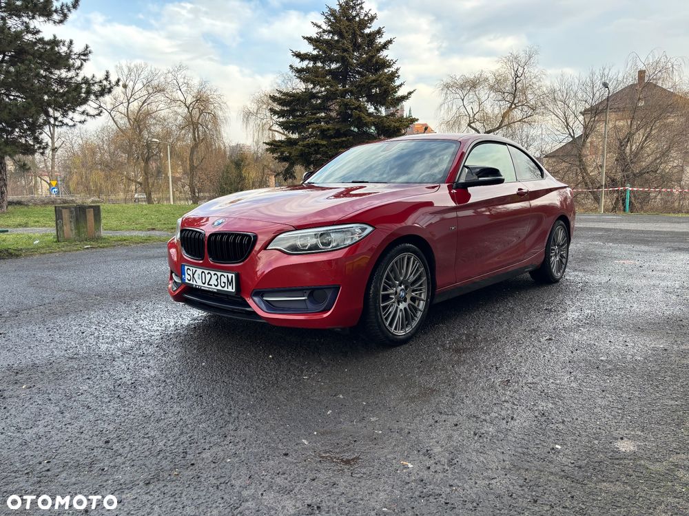 BMW Seria 2 220i Sport - 1