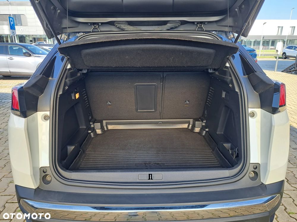 Peugeot 3008 1.2 PureTech GPF Active S&S EAT8 - 14