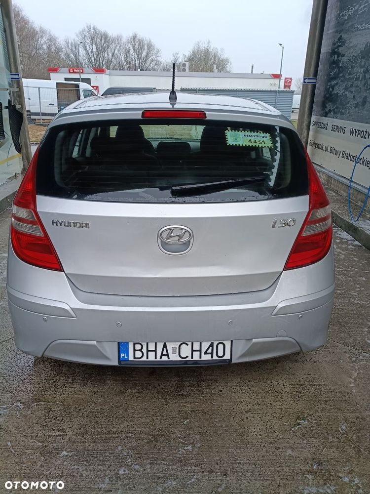 Hyundai i30 1.4 Base - 4