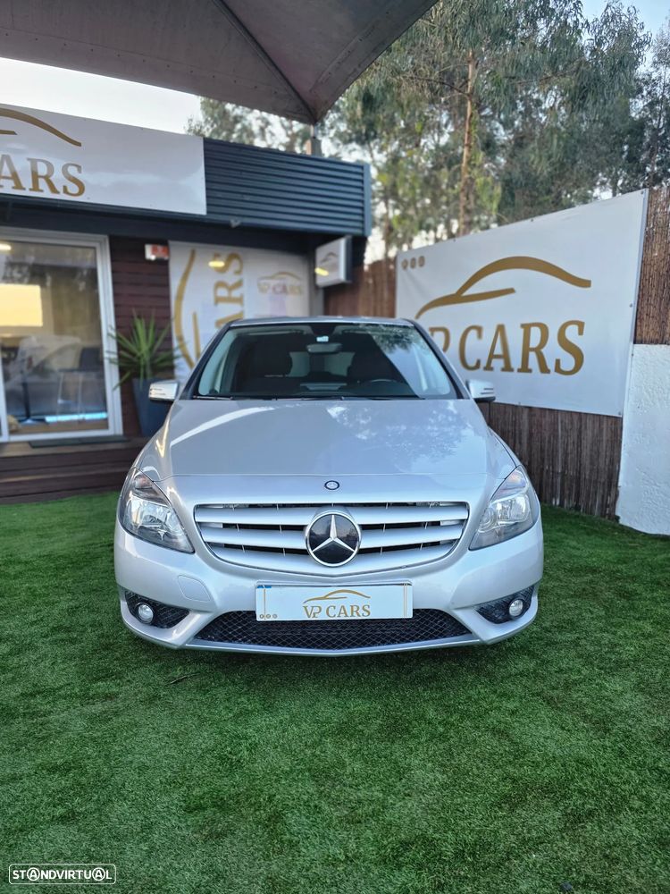 Mercedes-Benz B 200 CDI BlueEFFICIENCY - 1