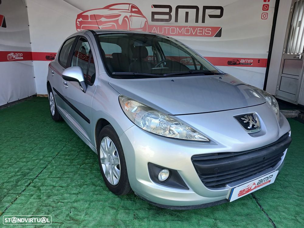 Peugeot 207 1.4 16V Premium - 5