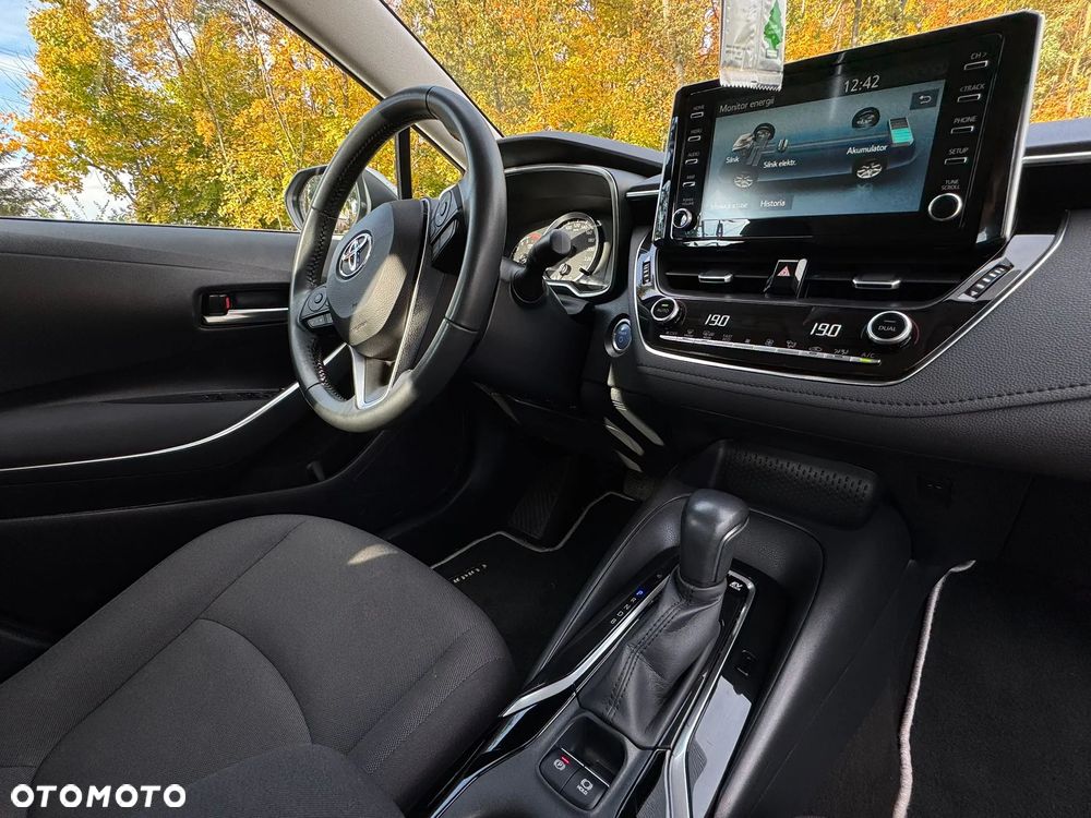 Toyota Corolla 1.8 Hybrid Comfort - 16