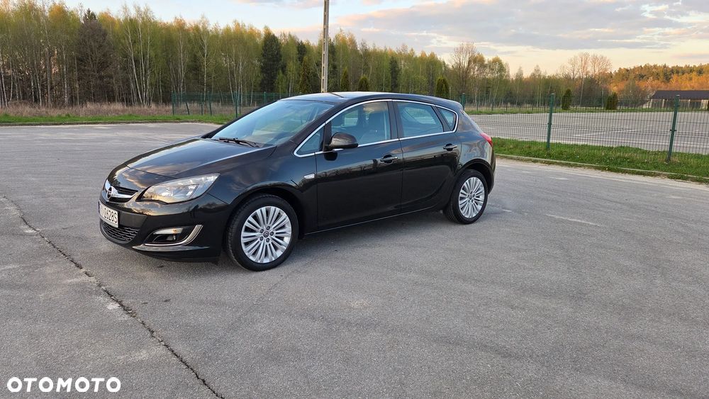 Opel Astra 1.6 Sport - 1