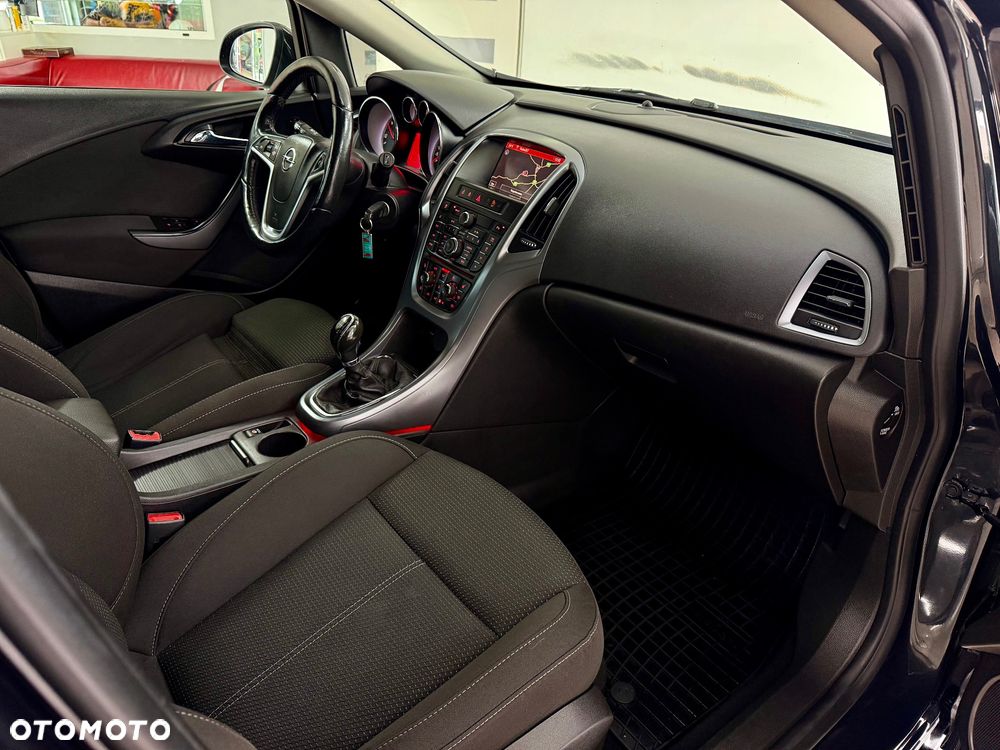 Opel Astra - 17