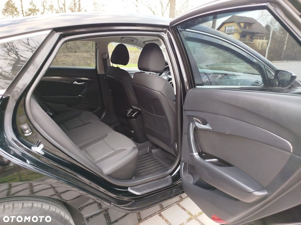Hyundai i40 1.6 GDI Classic - 27