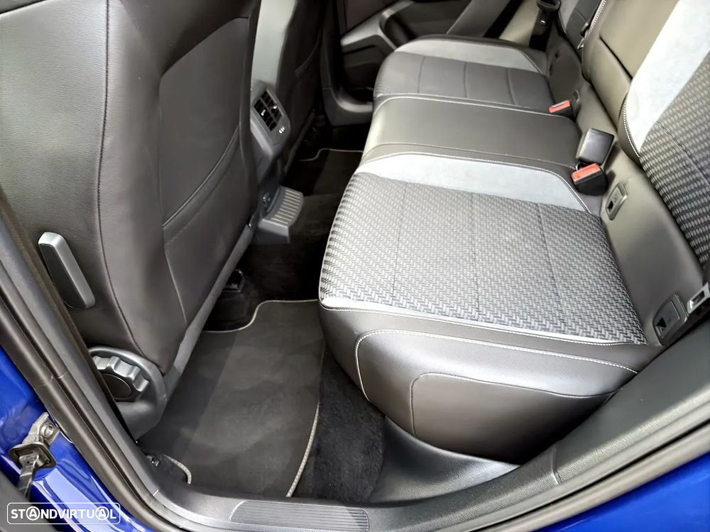 VW T-Roc R 2.0 TSI 4M DSG - 30