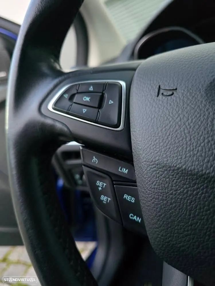 Ford Focus SW 1.5 TDCi Titanium - 14