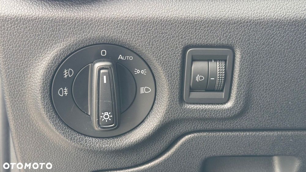 Skoda Fabia 1.0 TSI Selection - 12