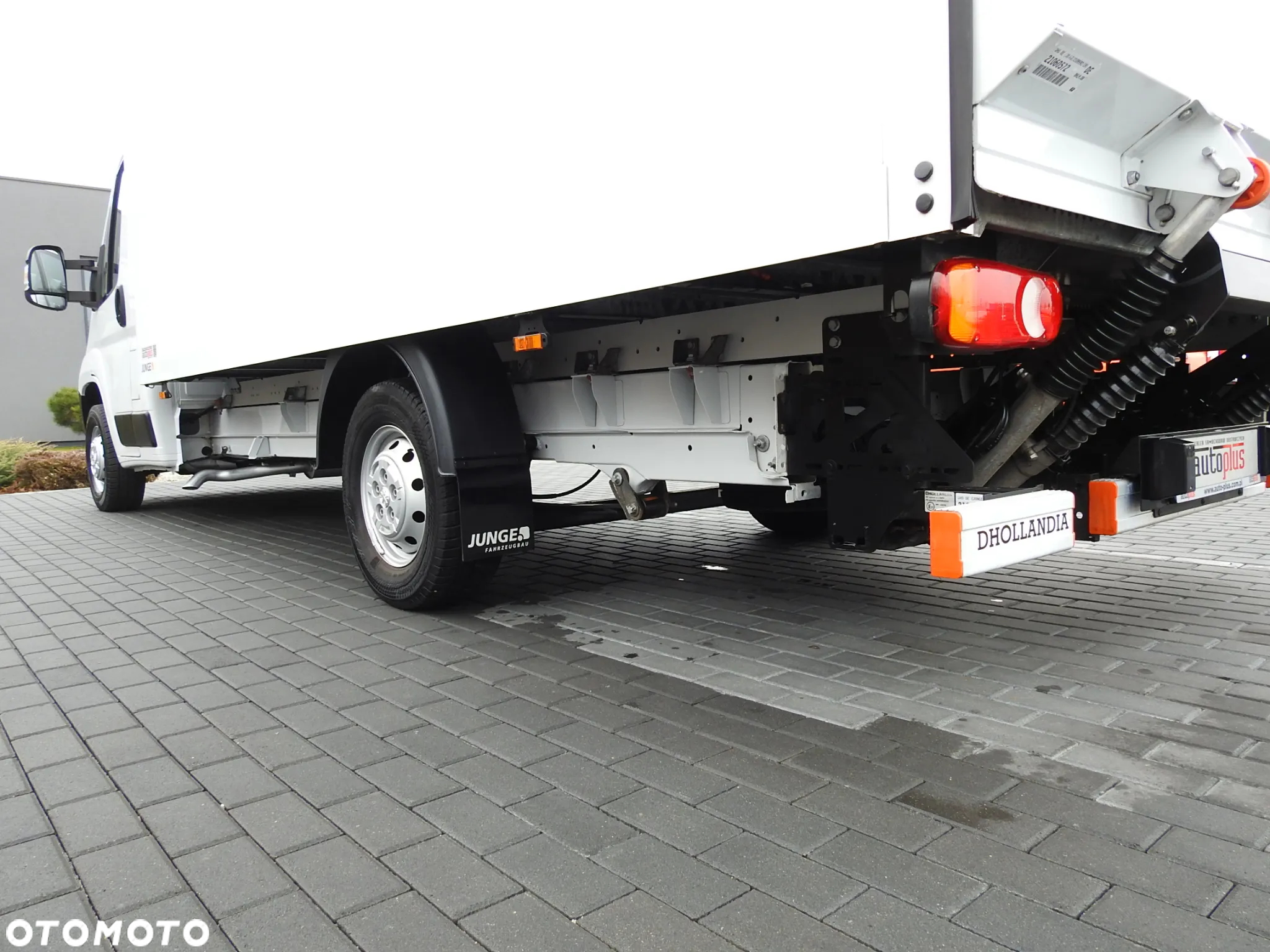 Peugeot BOXER KONTENER WINDA 8 PALET TEMPOMAT KLIMATYZACJA 140KM [ V05055 ] - 16