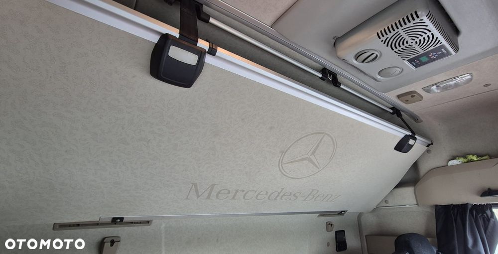 Mercedes-Benz Actros 1845 low deck mega - 9