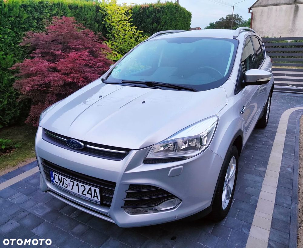 Ford Kuga 1.5 EcoBoost 2x4 Trend - 3