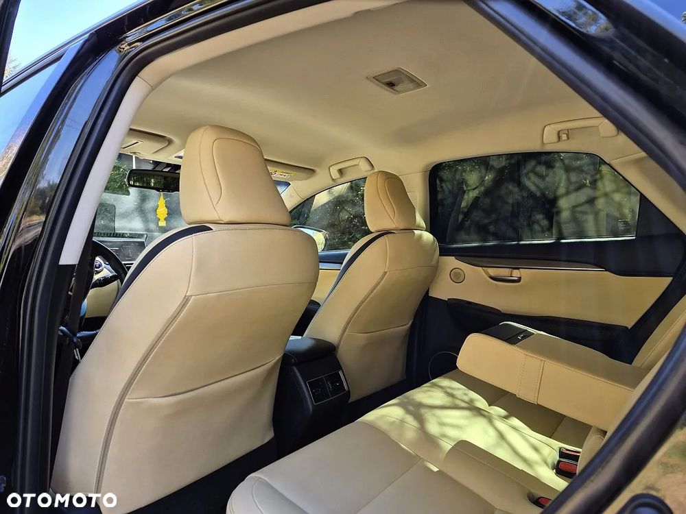 Lexus NX 300h Elite AWD - 9