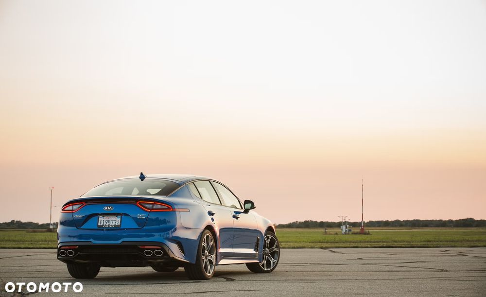 Kia Stinger 3.3 T-GDI AWD GT - 3