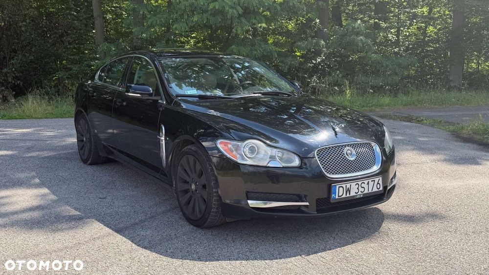 Jaguar XF 5.0 V8 Premium Luxury - 7