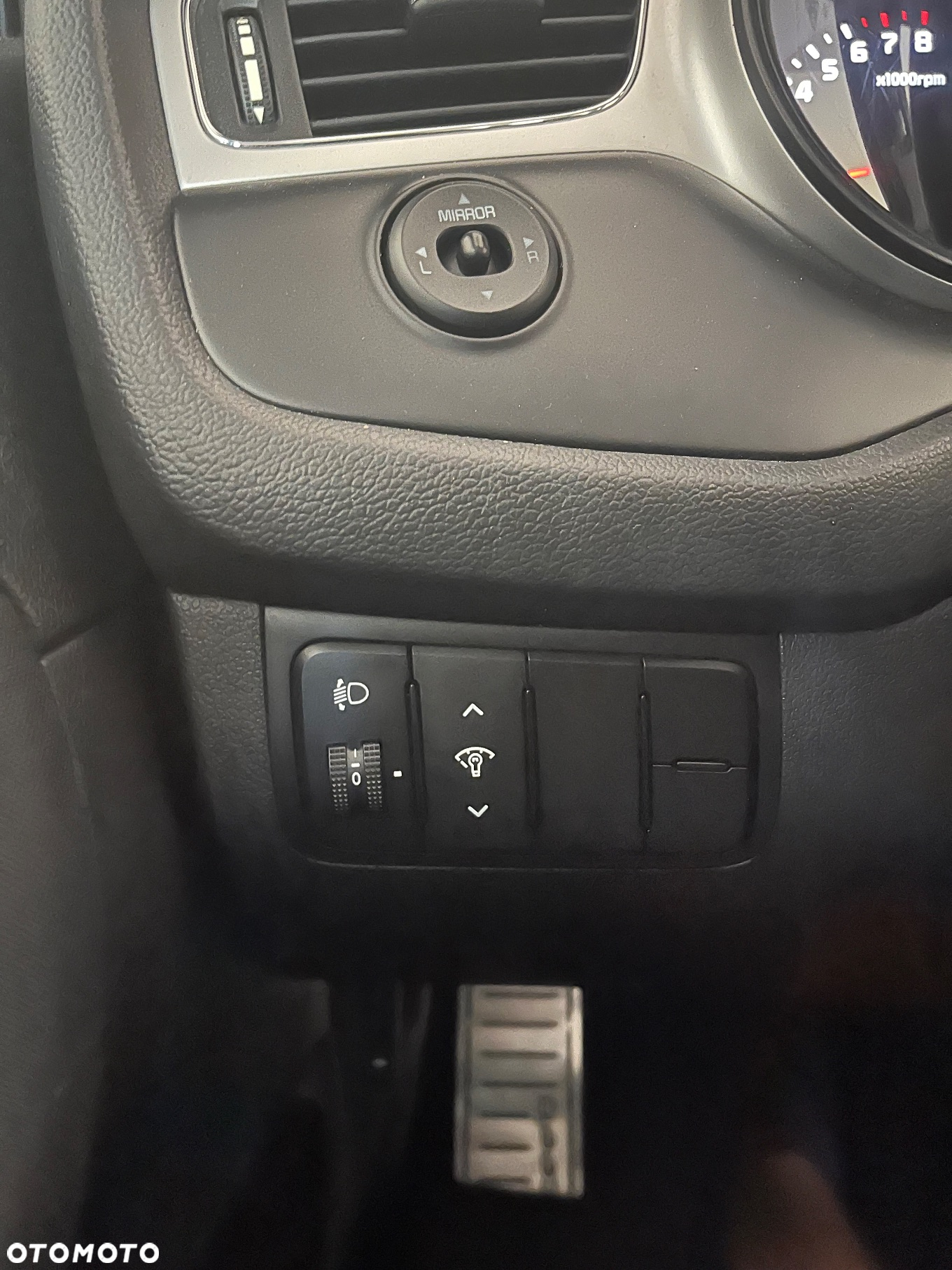 Kia Ceed 1.4 CVVT - 4
