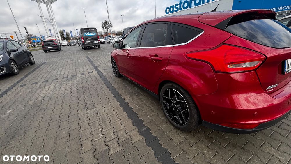 Ford Focus 1.0 EcoBoost SYNC Edition ASS PowerShift - 11