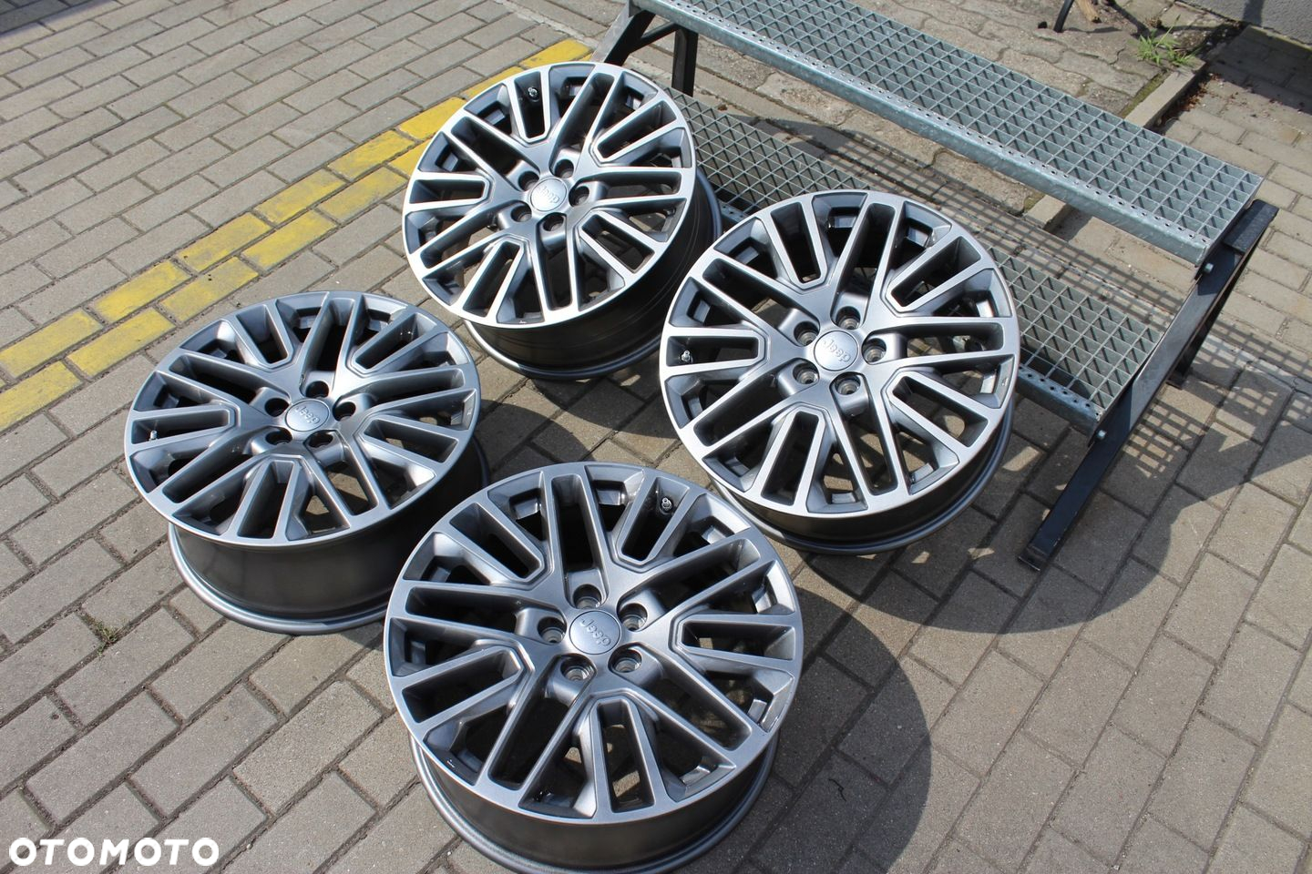JEEP COMPASS RENEGADE 19cali 5x110 ET40 7,5J TPMS - 6