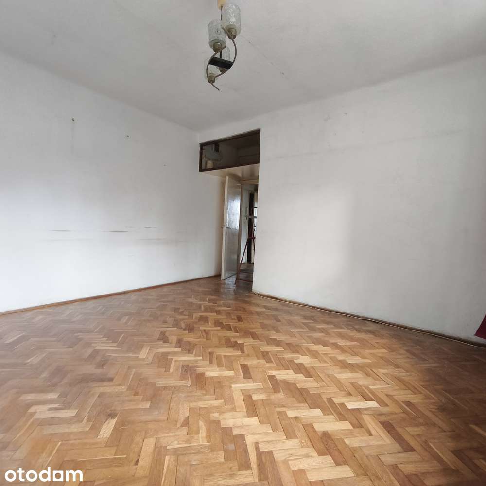 Bezpośrednio sprzedam 3 pokojowe przy ul. Nowolipie