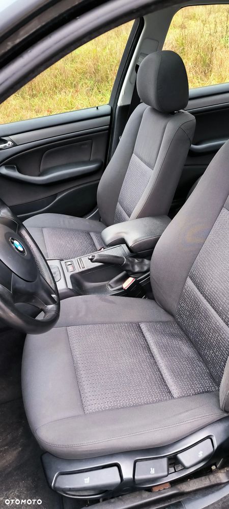 BMW Seria 3 318i Edition Exclusive - 11