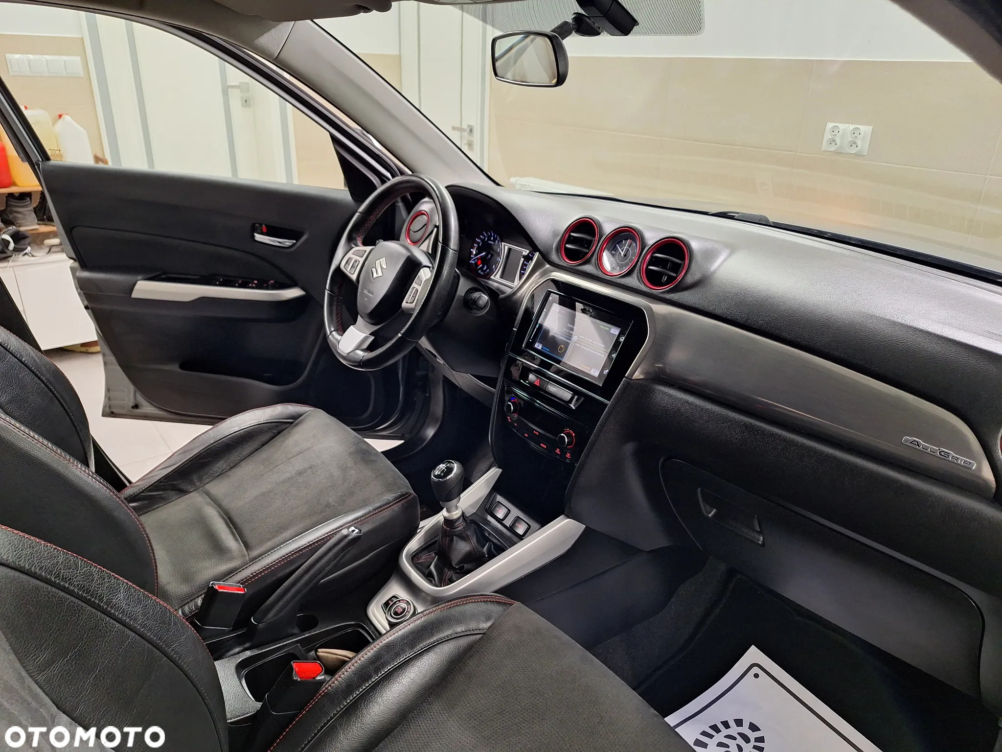 Suzuki Vitara 1.4 Boosterjet Allgrip S - 26