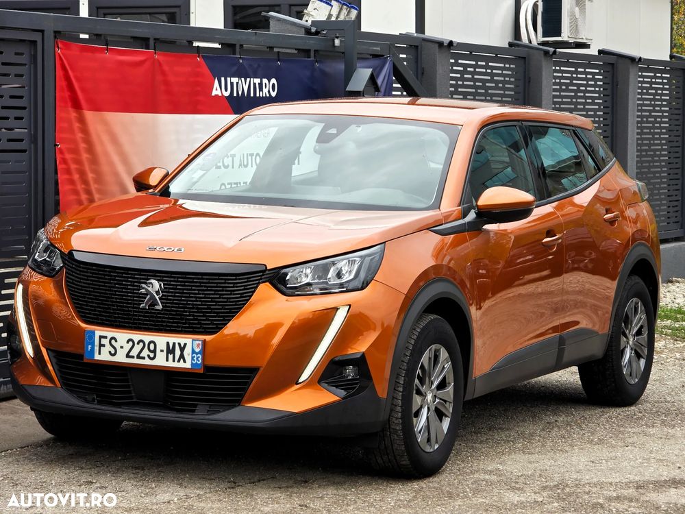 Peugeot 2008 1.2 L PureTech STT EAT8 Allure - 6