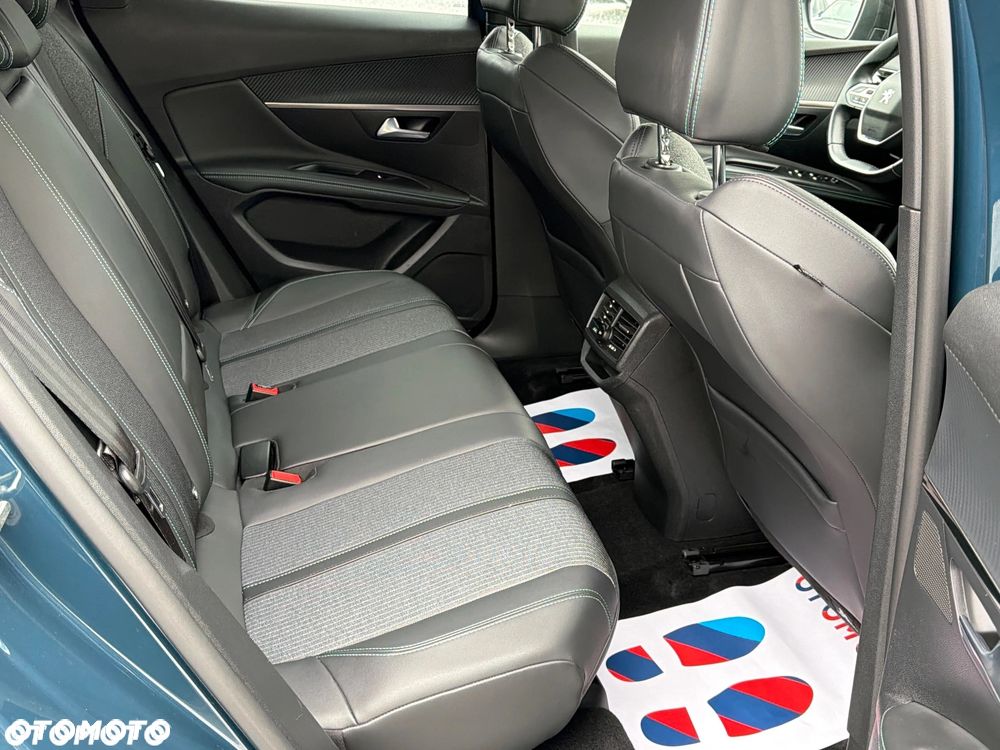 Peugeot 3008 BlueHDi 130 Stop & Start EAT8 Allure - 13