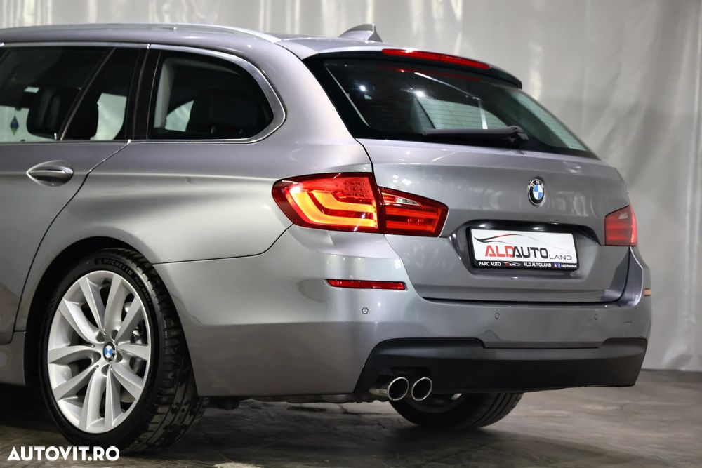 BMW Seria 5 520i Aut. Modern Line - 19