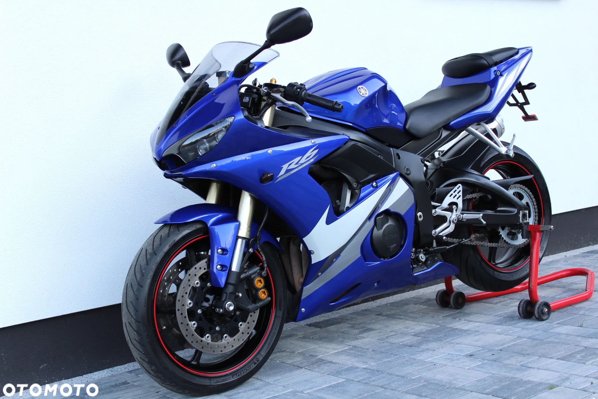 Yamaha R6 - 1