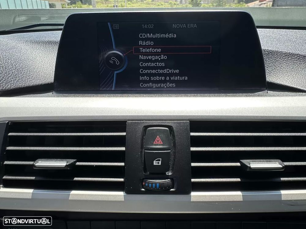 BMW 320 d Aut. Sport Line - 52