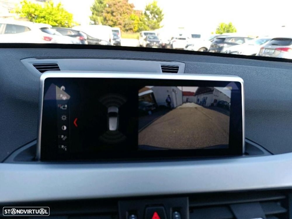 BMW X1 16 d sDrive Auto - 4