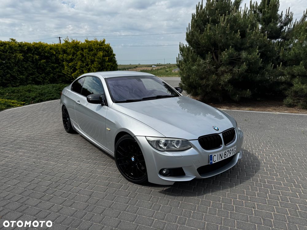BMW Seria 3 335i M Sport Edition - 2
