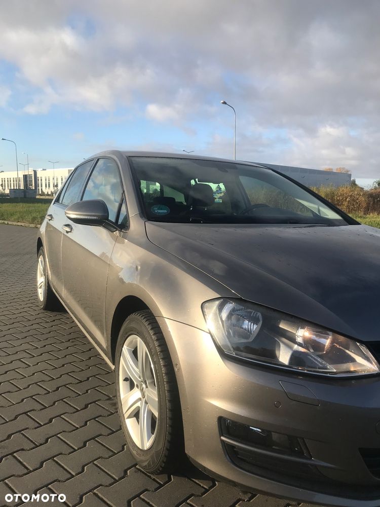 Volkswagen Golf 1.6 TDI DPF Comfortline - 11