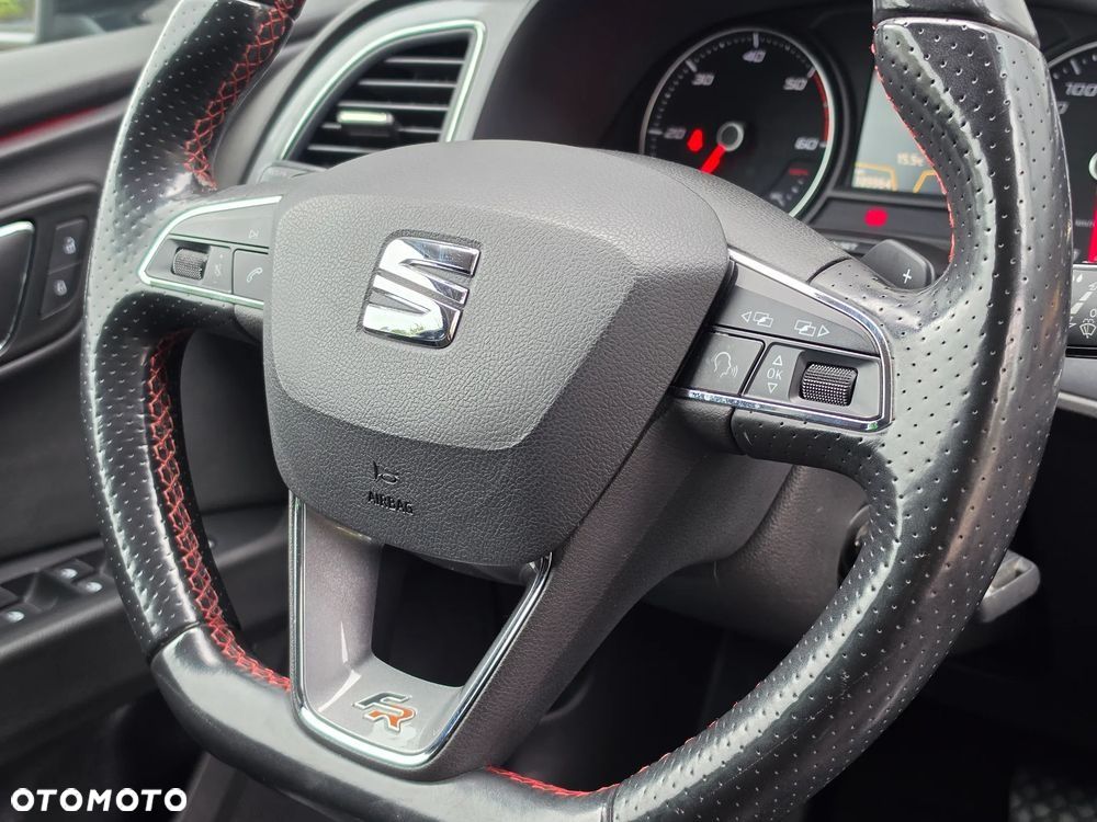 Seat Leon 2.0 TDI DPF Start&Stop DSG FR - 23