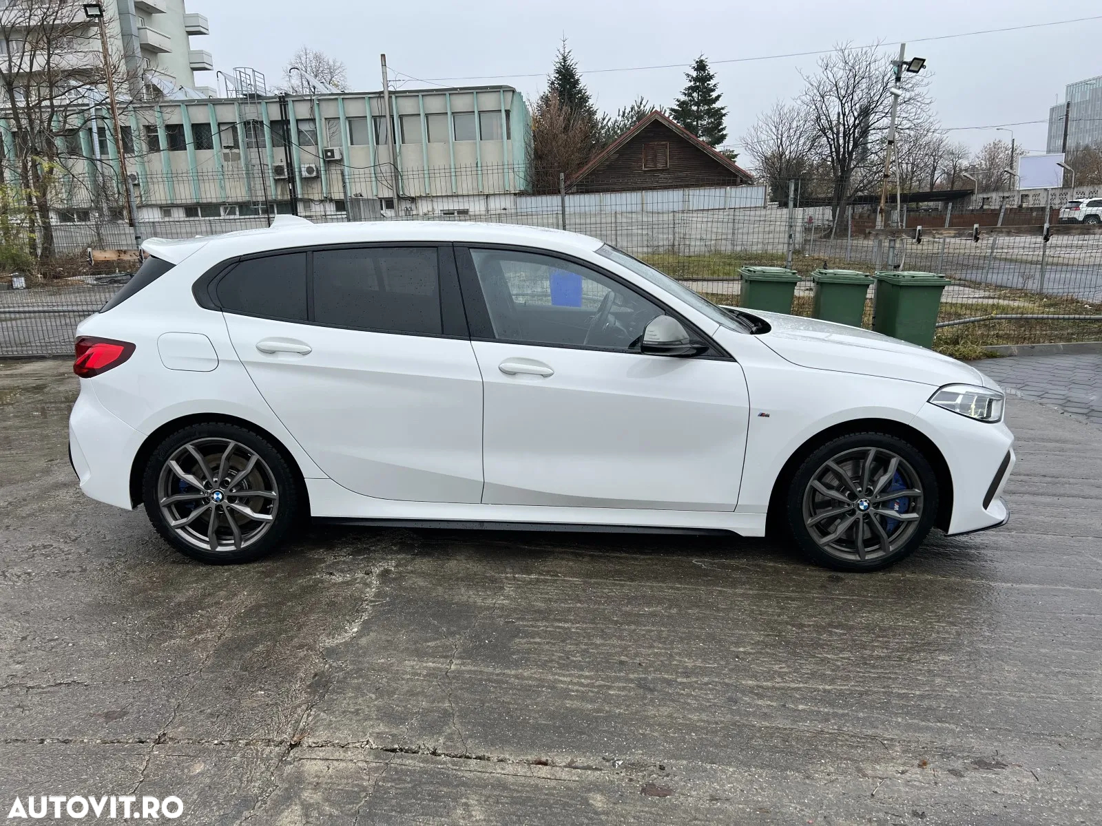 BMW M1 M135i xDrive AT - 11