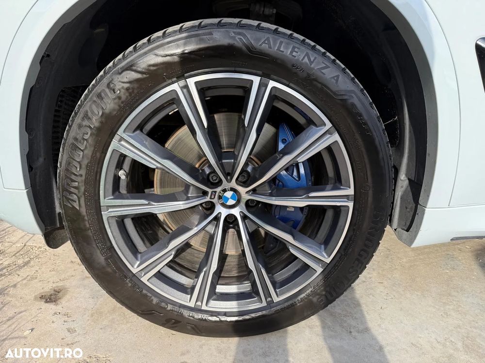 BMW X5 xDrive40i AT MHEV - 19