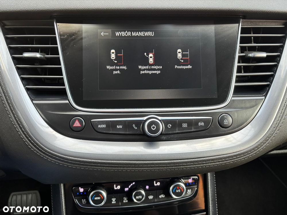 Opel Grandland X Plug-in-Hybrid4 1.6 DI Start/Stop Ultimate - 27