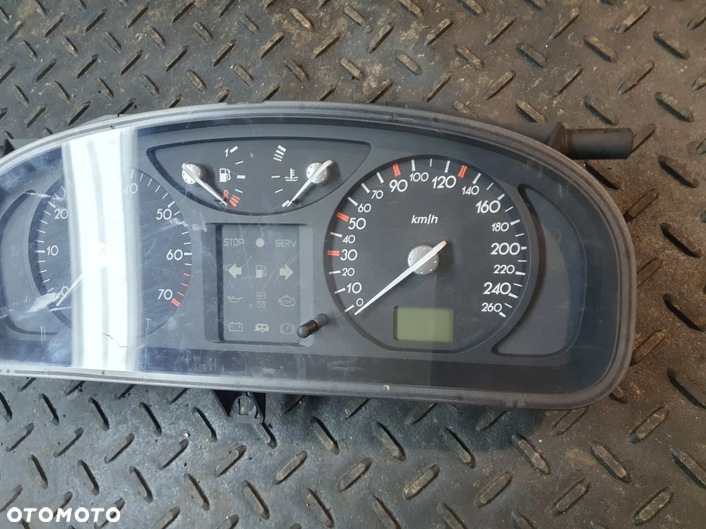 LICZNIK ZEGARY RENAULT LAGUNA II 01-05  8200218861 EUROPA - 3