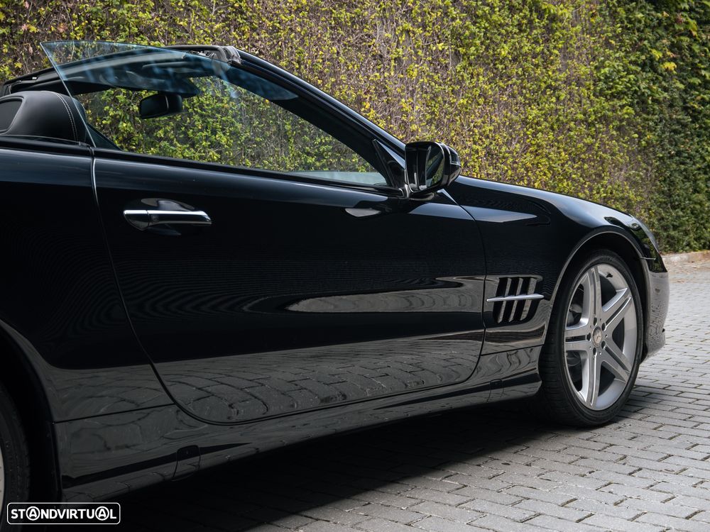 Mercedes-Benz SL 350 Standard - 19