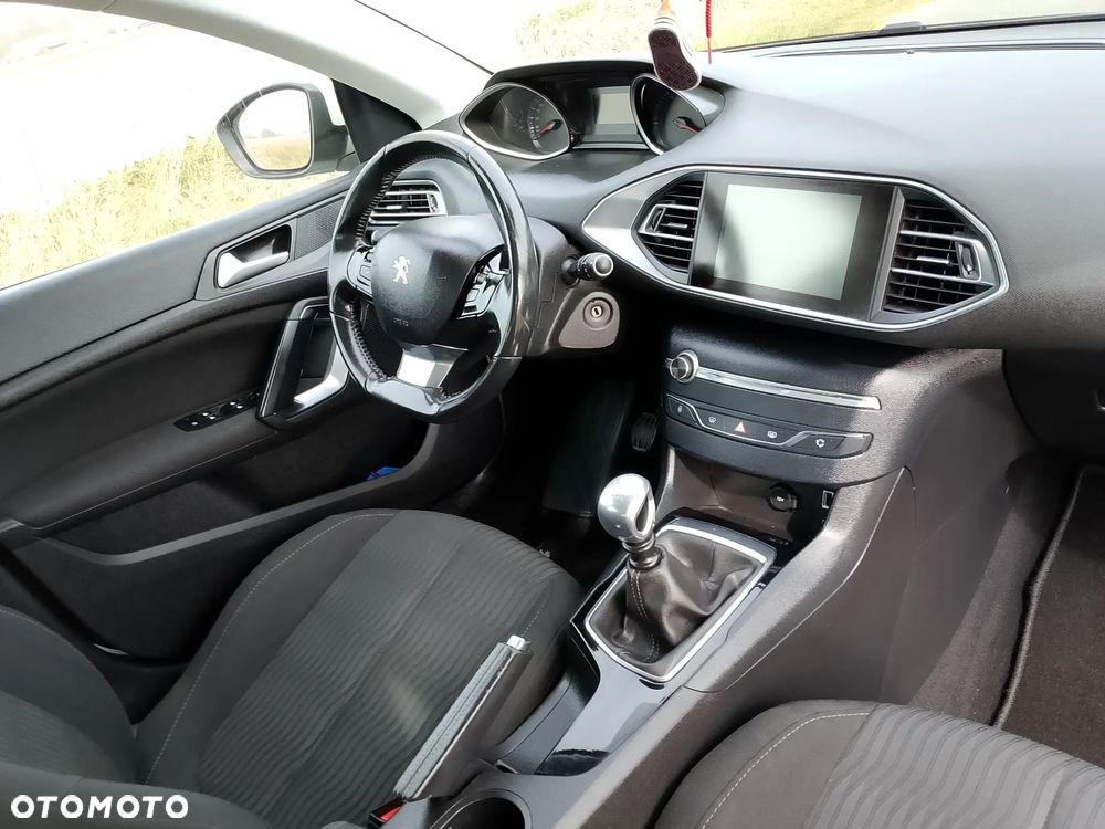 Peugeot 308 BlueHDi FAP 120 Stop&Start Style - 4